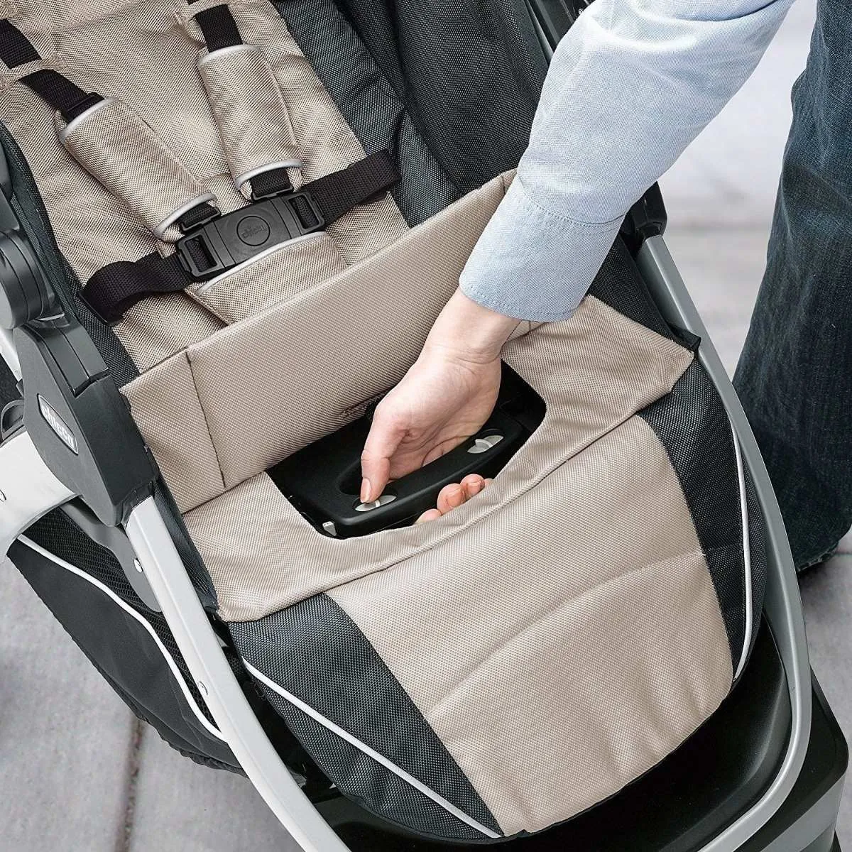 Chicco Bravo Trio Travel System - Champagne