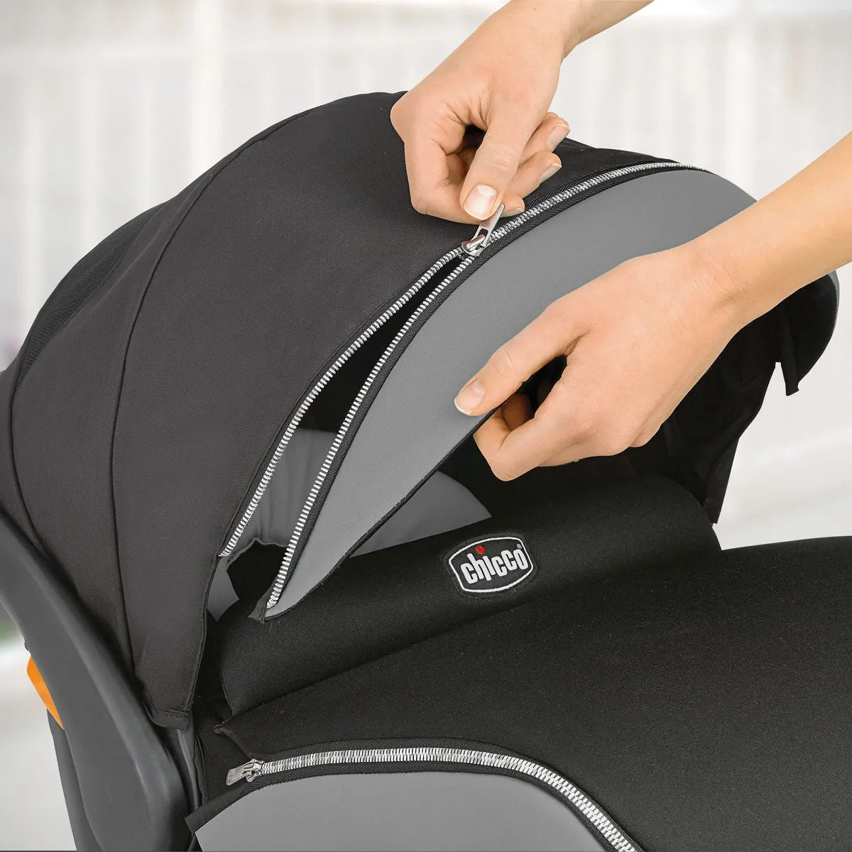 Chicco KeyFit 30 Zip Infant Car Seat - Fuchsia