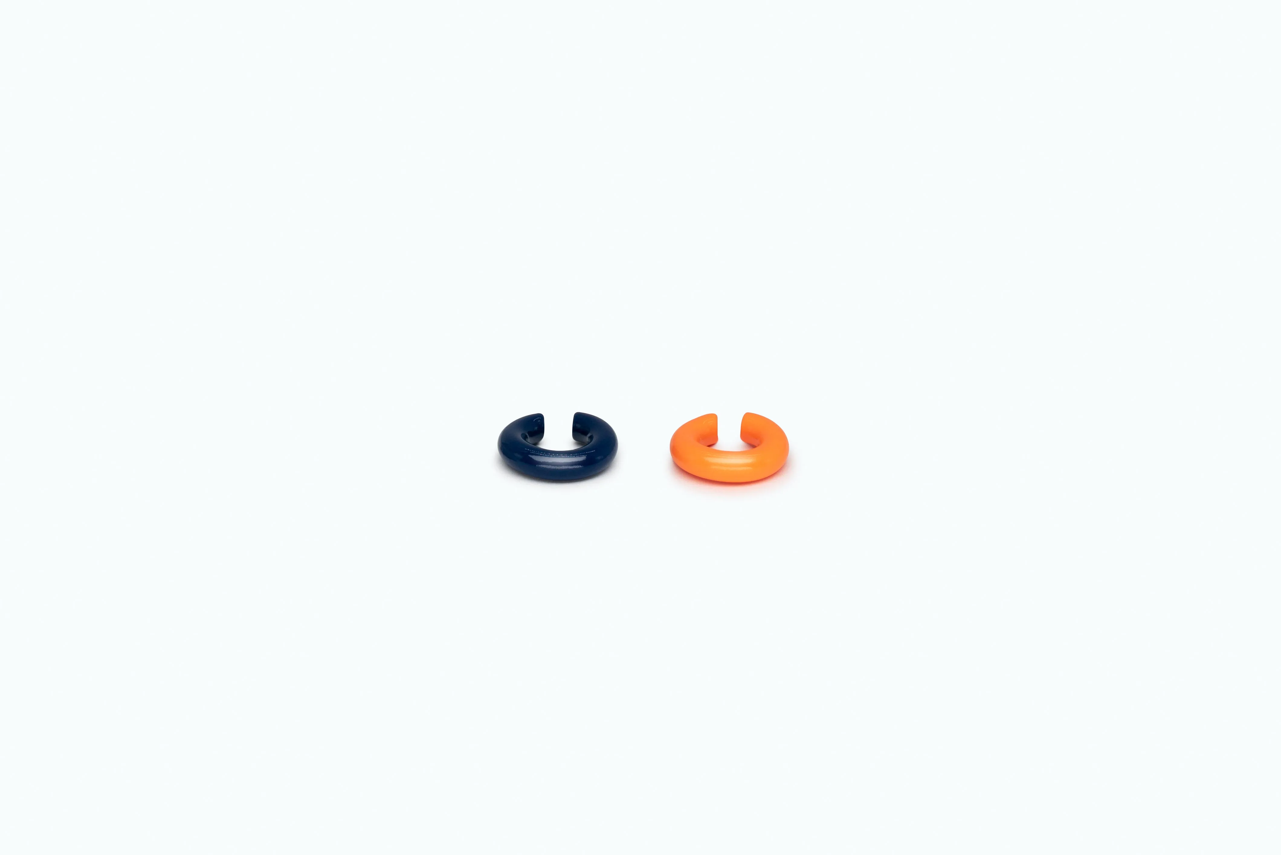 Iconic ear cuff (M) Navy   Neon orange